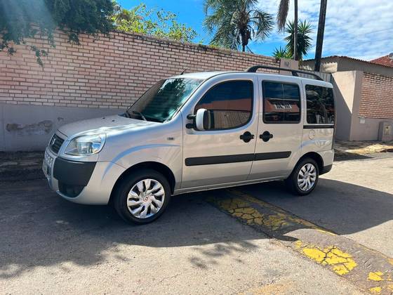 FIAT DOBLÒ 1.8 MPI ESSENCE 7L 16V FLEX 4P MANUAL FIAT DOBLÒ 1.8 MPI ESSENCE 7L 16V FLEX 4P MANUAL